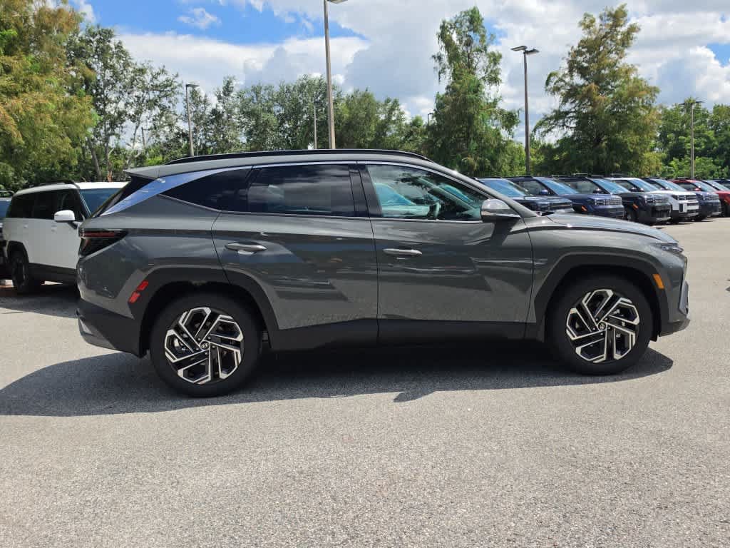 New 2026 Hyundai Tucson Limited w/ Tow & Go Package FWD image 8