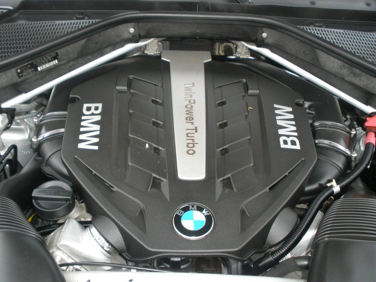 Used 2013 BMW X5 xDrive50i AWD/4WD image 13