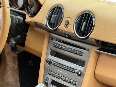 Used 2008 Porsche Cayman RWD image 27