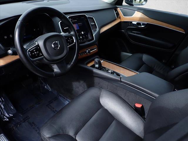 Used 2024 Volvo XC90 B5 Plus AWD/4WD image 13