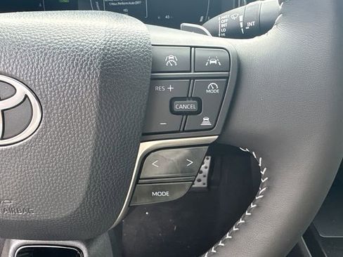 New 2026 Toyota Camry SE image 19