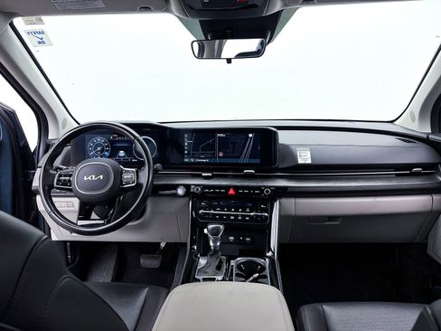 Certified 2024 Kia Carnival SX image 28