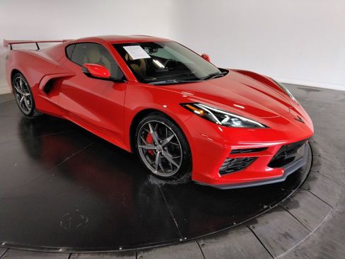 Used 2020 Chevrolet Corvette Stingray Premium Cpe w/ 3LT image 4