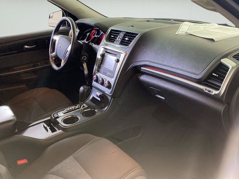 Used 2014 GMC Acadia SLE FWD image 28