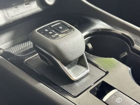 Used 2023 Nissan Rogue S image 27