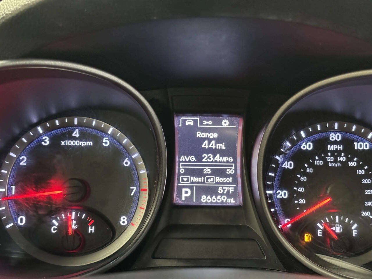 Used 2016 Hyundai Santa Fe Sport AWD/4WD image 29