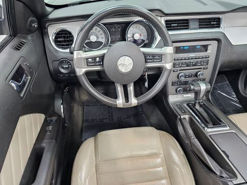 Used 2012 Ford Mustang GT Premium RWD image 22