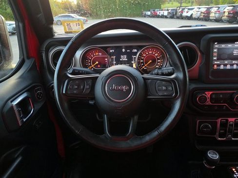 Used 2018 Jeep Wrangler Unlimited Sport S image 22