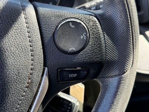 Used 2016 Toyota RAV4 LE FWD image 14