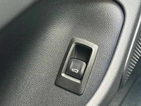 Certified 2023 BMW i4 eDrive35 w/ Premium Package RWD image 27