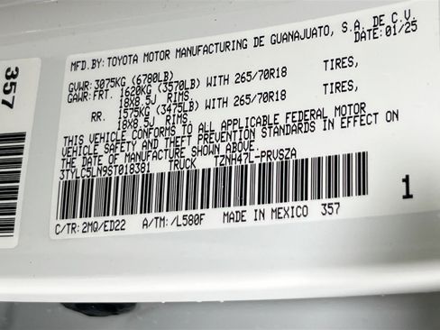 Used 2025 Toyota Tacoma TRD Pro image 32