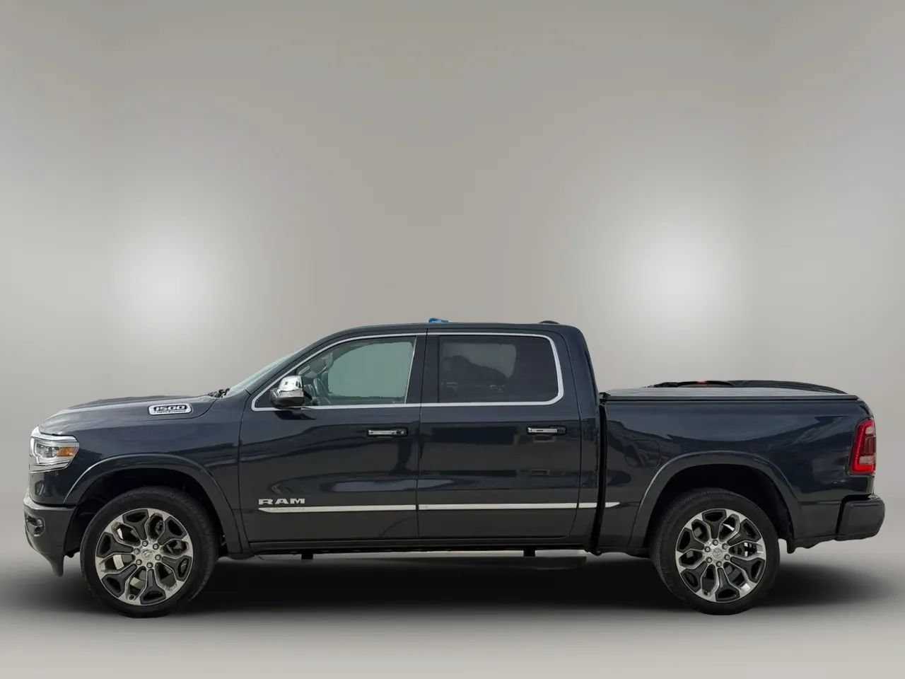 Used 2021 RAM 1500 Limited AWD/4WD image 4