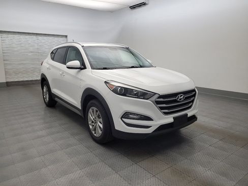 Used 2017 Hyundai Tucson SE image 13