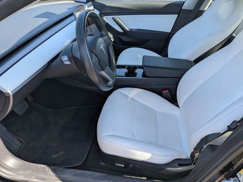Used 2018 Tesla Model 3 Long Range RWD image 15