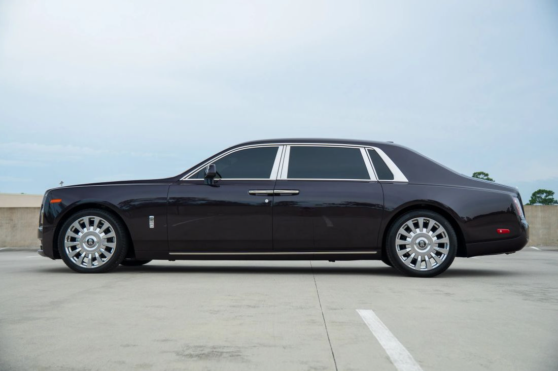 Used 2018 Rolls-Royce Phantom Extended Wheelbase RWD image 2