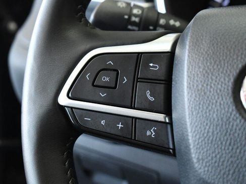 Used 2023 Toyota Highlander XLE AWD/4WD image 30