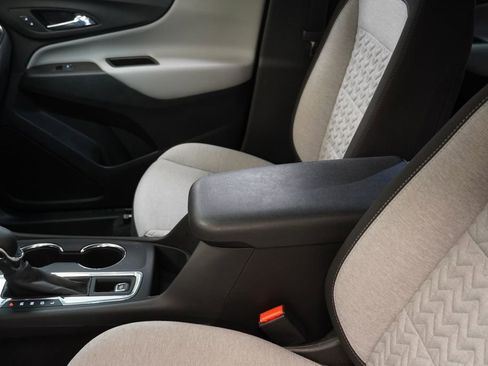 Certified 2023 Chevrolet Equinox LS w/ LS Convenience Package FWD image 7
