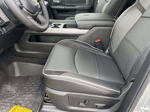 New 2026 RAM 3500 Laramie w/ Towing Technology Group image 17