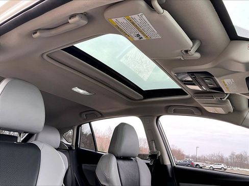 Used 2019 Subaru Crosstrek 2.0i Limited w/ Moonroof Package image 17