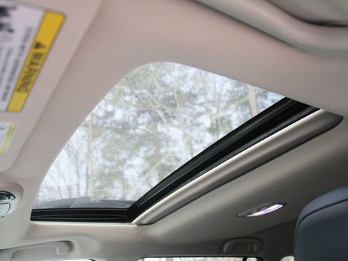 Used 2024 Subaru Outback Limited image 59