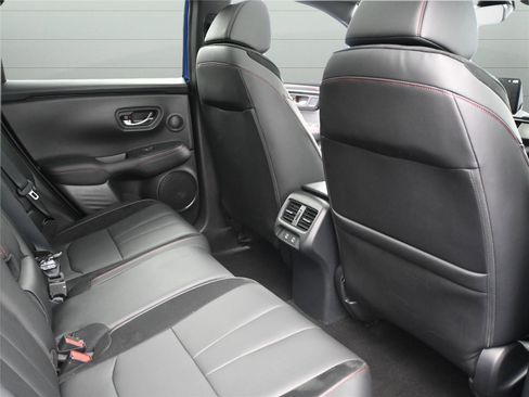 Certified 2025 Acura ADX A-Spec image 21