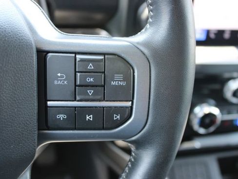 Used 2023 Ford F250 Lariat w/ Lariat Ultimate Package AWD/4WD image 23