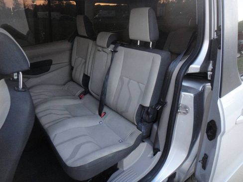 Used 2015 Ford Transit Connect XLT FWD image 16