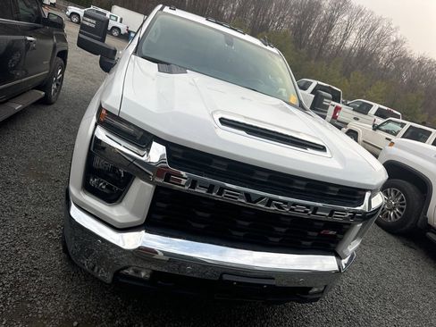 Used 2020 Chevrolet Silverado 2500 LT w/ All Star Edition image 2
