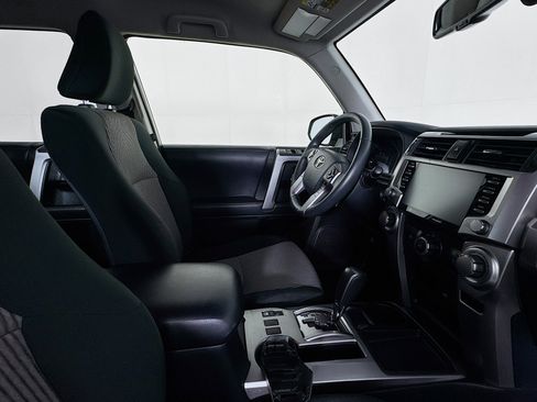 Used 2022 Toyota 4Runner SR5 image 28