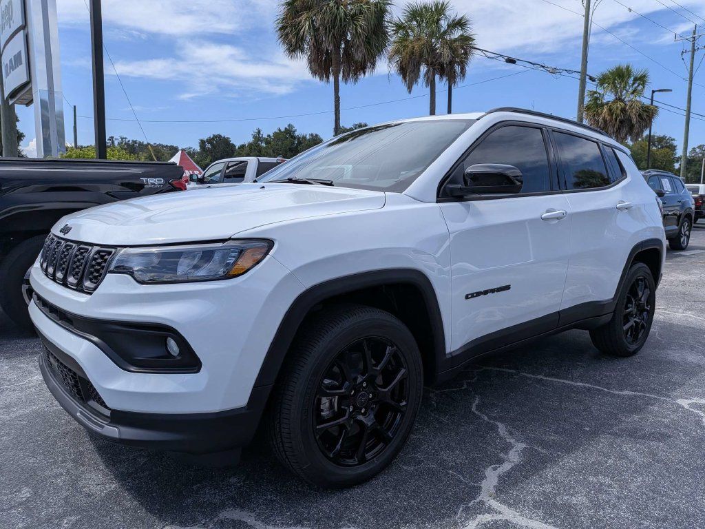 New 2026 Jeep Compass Latitude AWD/4WD image 7