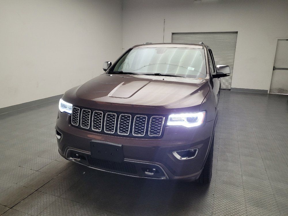 Used 2018 Jeep Grand Cherokee Overland AWD/4WD image 15