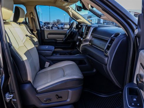 Used 2019 RAM 2500 Limited image 23