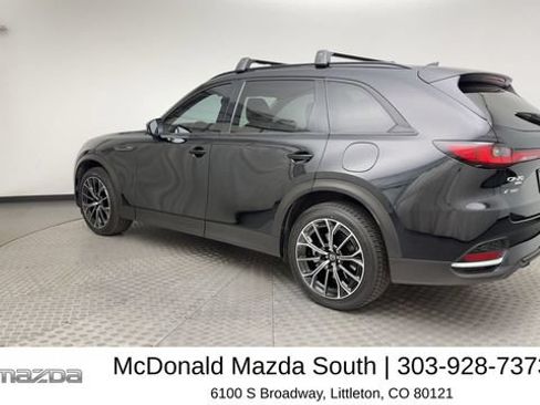 Certified 2025 MAZDA CX-70 Plug-In Hybrid w/ Premium Pkg AWD/4WD image 4