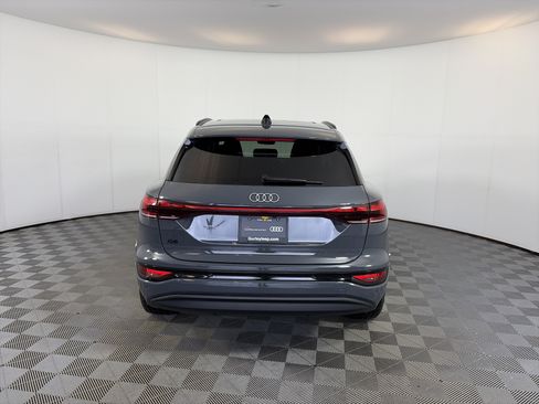 Used 2025 Audi Q6 e-tron Premium Plus AWD/4WD image 8