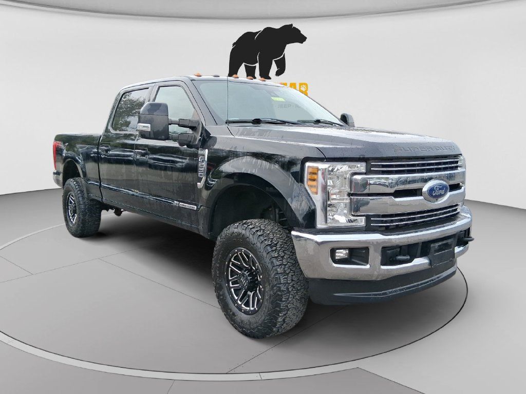 Used 2018 Ford F250 Lariat w/ Lariat Ultimate Package AWD/4WD image 1