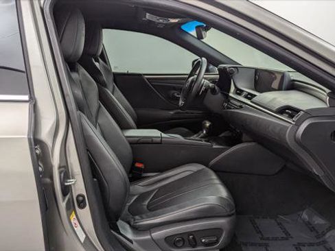 Used 2019 Lexus ES 350 F Sport w/ Accessory Package 2 image 21