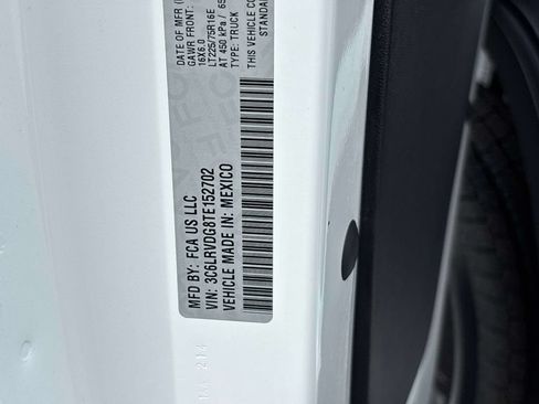 Used 2026 RAM ProMaster 2500 w/ Convenience Group FWD image 32