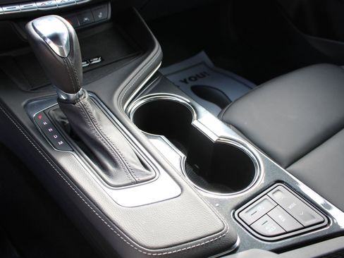 Used 2024 Cadillac CT4 Luxury w/ Sun And Sound Package image 29