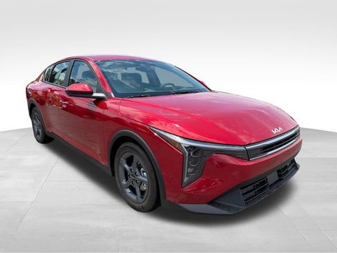 New 2026 Kia K4 FWD image 1