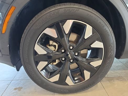 Used 2023 Kia Sportage X-Line w/ X-Line Premium Package AWD/4WD image 12