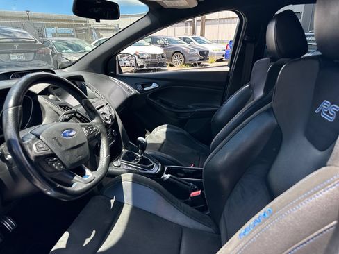 Used 2017 Ford Focus RS AWD/4WD image 13