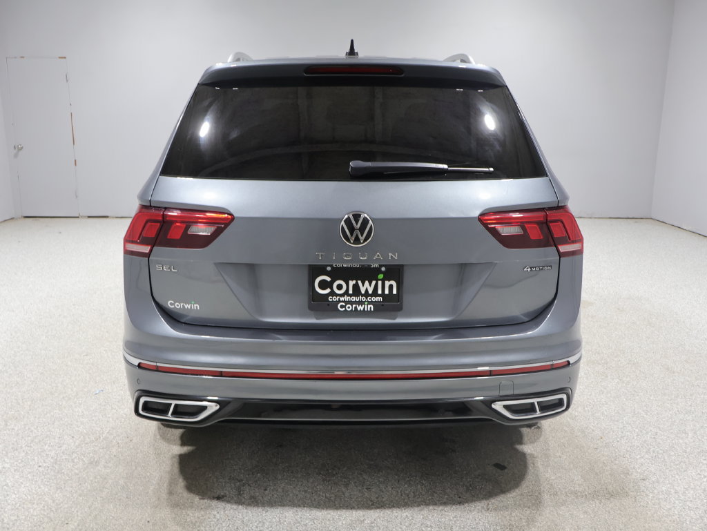 Used 2024 Volkswagen Tiguan SEL R-Line AWD/4WD image 3