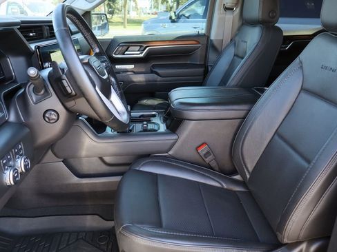 Used 2025 GMC Sierra 1500 Denali w/ Denali Reserve Package image 23