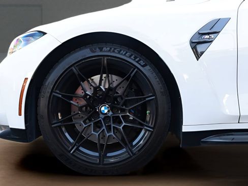 Used 2022 BMW M3 w/ Executive Package RWD image 17