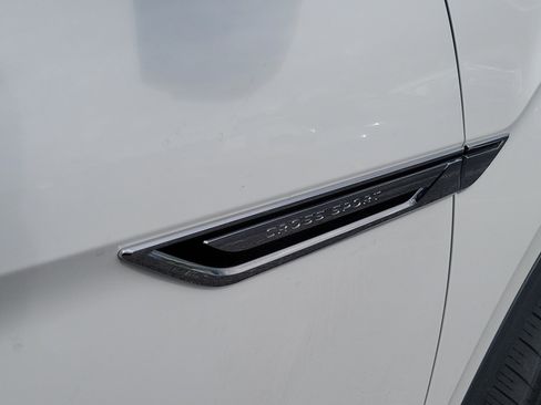 Used 2023 Volkswagen Atlas Cross Sport SEL image 6
