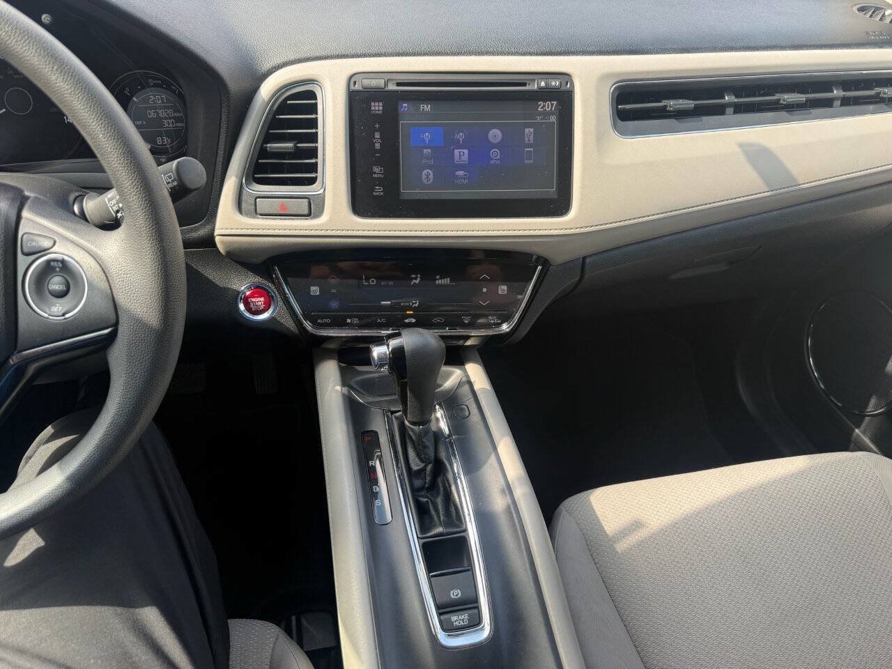 Used 2016 Honda HR-V EX image 11
