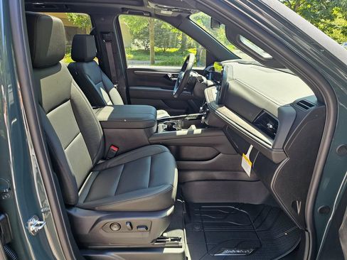 New 2026 Chevrolet Tahoe Z71 w/ Comfort Package AWD/4WD image 11