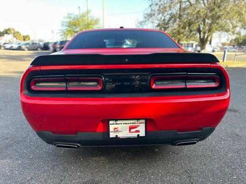 Used 2020 Dodge Challenger SXT w/ Blacktop Package image 10