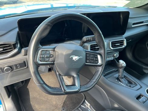 Used 2024 Ford Mustang Premium image 15