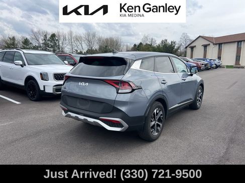 Certified 2023 Kia Sportage EX image 5